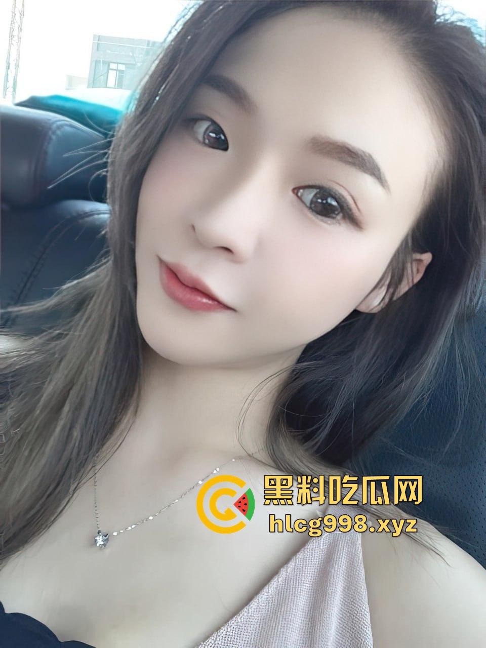 吉林美少女【欧阳依云】居家全裸自拍视频云盘被爆，骚里骚气的身材全曝光！-2