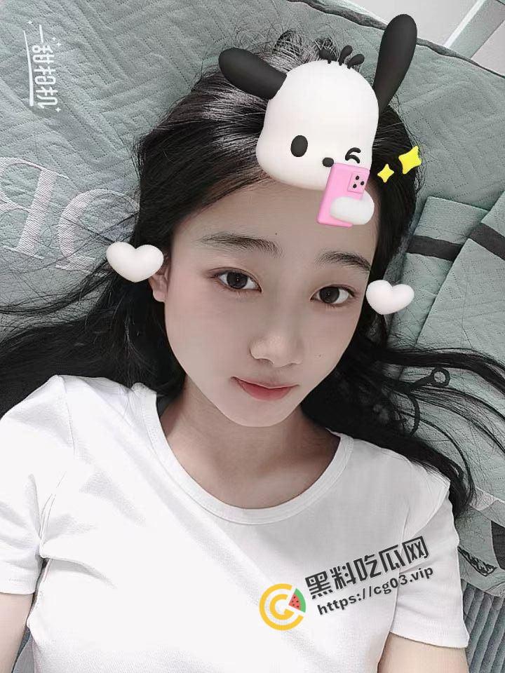 清纯反差婊骚货女友 经常和别人约炮 出轨 偷情 被现男友投稿曝光-2