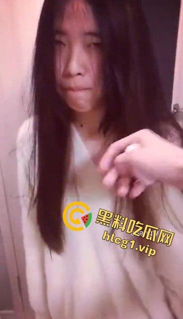 宁波余姚的极品小母狗孙颖！被男友调教出门带跳蛋，尝试各种玩具玩出新花样！-4