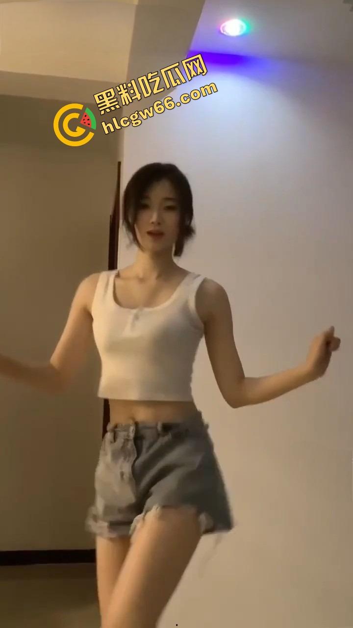 唐山矿老板建逼窝豪宅，后花园成性奴编队基地，学生女仆排队轮着供操，花样口交内射全包！-3