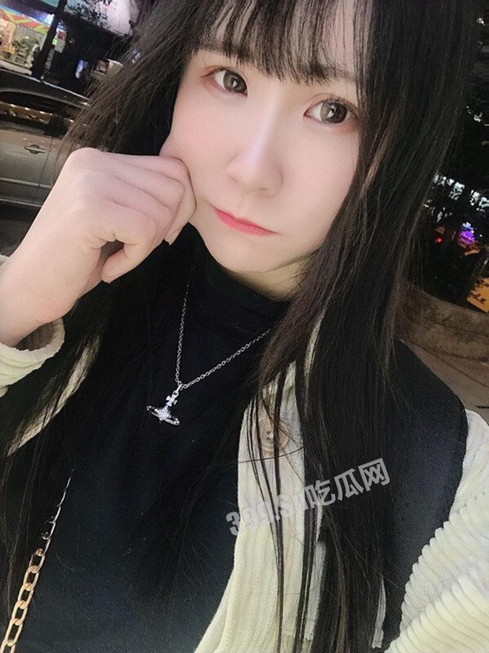 反差泄密  91大神高档景观酒店约炮身材皮肤堪称一绝的学生妹 脸穴同框自慰 + 口交啪啪-2