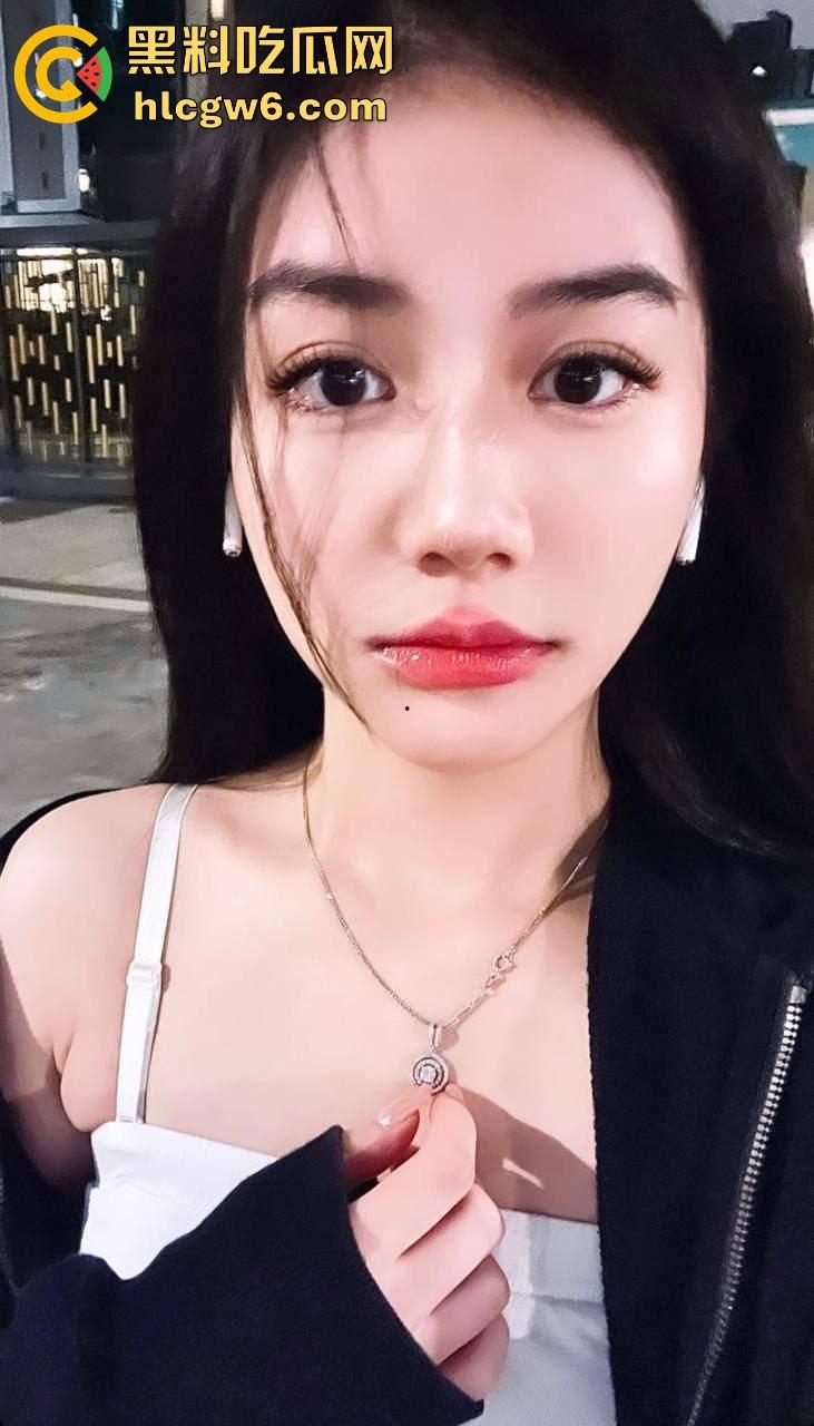 群友同城约到爱喝酒长沙酒蒙子妹妹，每次喝嗨了就干骚逼，酒精刺激性欲，喝多了还直接楼道开操！-2