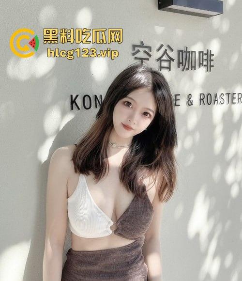 广西南宁咖啡店老板娘马苏被曝偷情！黑丝后入猛操到欲仙欲死，简直就是人间尤物！-4