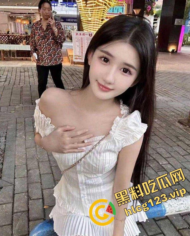 汕头大学黑丝高跟大一学妹被体育生学长狂蹬！男友心疼不敢操，她却被学长后入猛干！-4