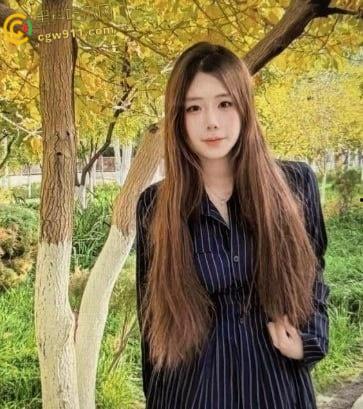 辽宁科技大学【刘雅惠】，清纯学生妹被富二代包养随意玩弄，异地视频洗澡自慰，夹住头疯狂口交颜射一脸 ！-2