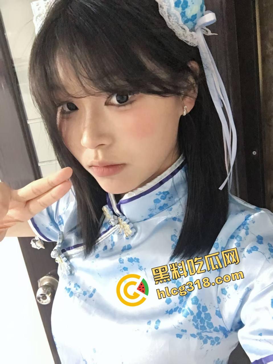 瓜友爆料室友带男朋友回宿舍，还以为没人直接床上疯狂猛操，结果我在角落全看光了床下目击全程！-5