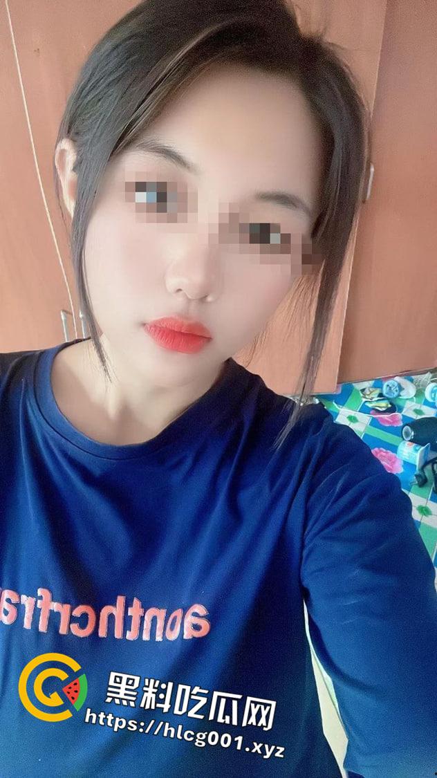 瓜友 投稿爆料一个高颜值反差人妻 奶子都被干憋了叫的也挺有感觉的-3