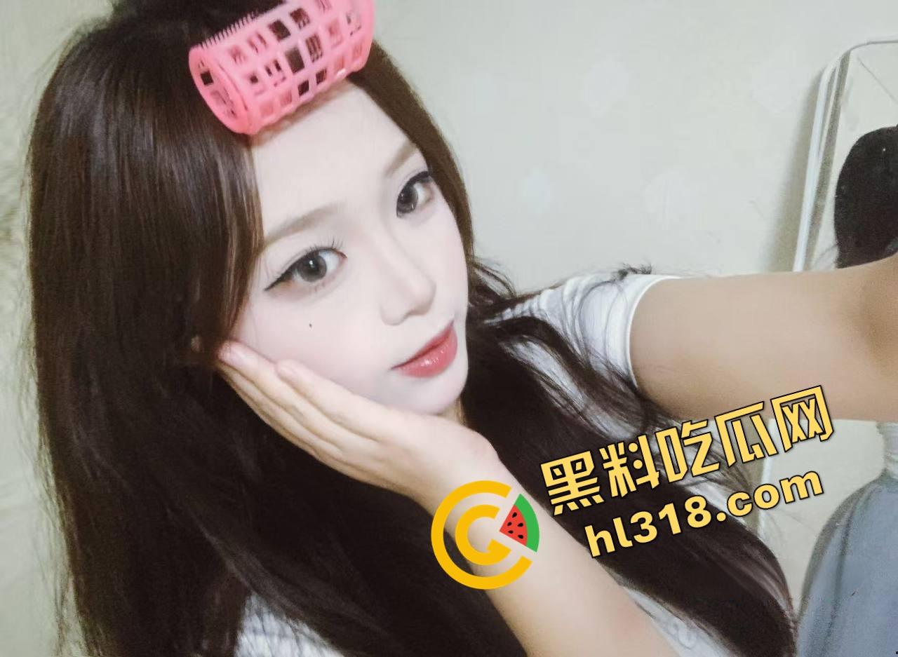 360家庭监控真实流出，刚操完老婆高潮，男人射完精就得秒切爹模式，交完作业还得哄娃，男人太难了！-3