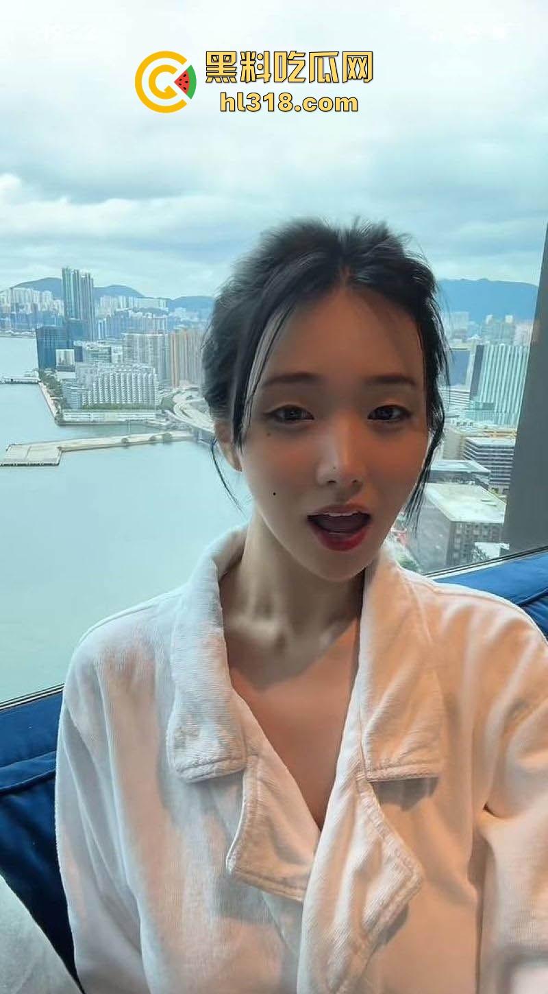 抖音极品性感网红【李妍雨】粉丝福利曝光，绝美颜值魔鬼身材，全裸自慰揉奶堪称榨精神器！-4