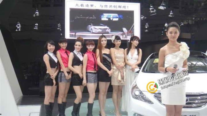 《百度云泄密流出》天津工业大学 模特【王真】外表优雅高冷  实则内心闷骚放浪38P+1V-7