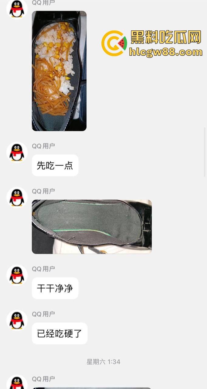 变态群友的分享！湖南脚控小哥去偷盗楼下小姐姐的的美鞋用来吃饭 脚控到已经病态 内容炸裂！-4