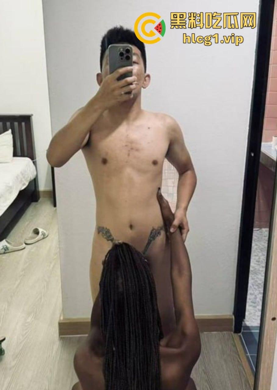 瓜友投稿大曝光！高级会所新玩法，黑妞乌鸡补身体，肌肤油光反射磨砂感惊艳瓜友！-10