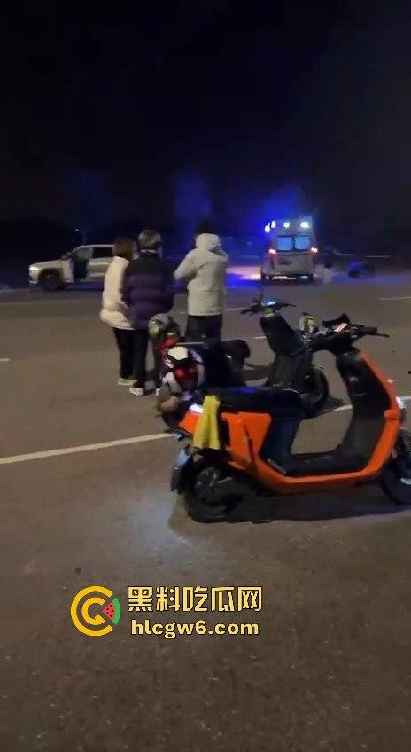 成都龙泉鬼火少年实线撞车！飙车炫技变送命现场，颈骨当场撞断惨烈收场！-7