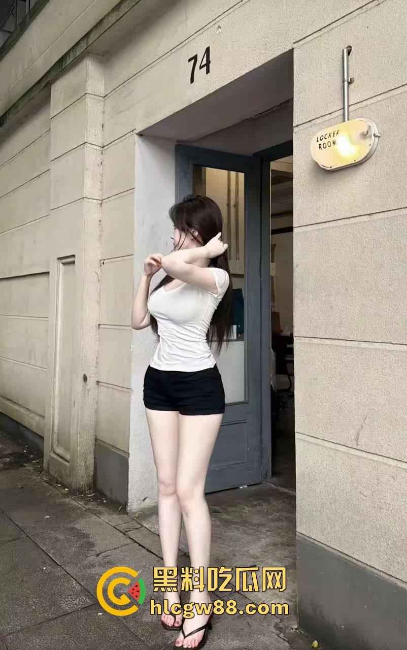 太原大屌猛男专撩拜金女，骨感少妇上车就开干，暴力打桩不当人，反正都是别人的老婆，玩得就是爽！-8