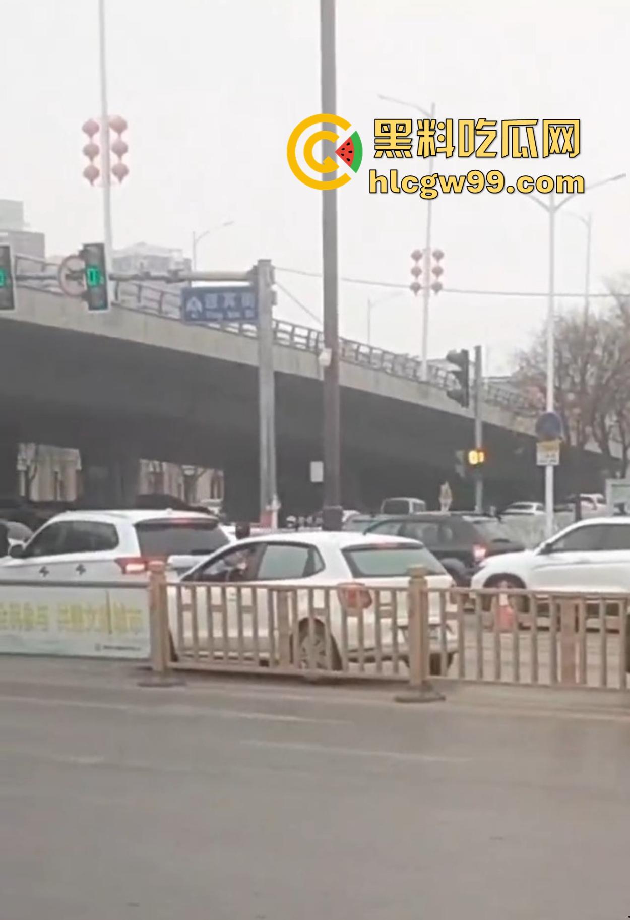 山西晋中传来命案，欠钱不还酿惨剧，一死一伤，网友直呼血债血偿？-5