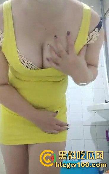 快手微胖熟女【女人味】自慰视频爆出，微胖少妇的魅力无法阻挡，真的很有女人味。-8